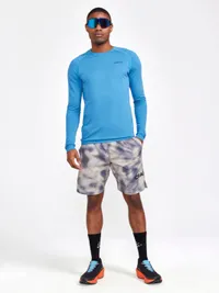 1911157-632000_CORE Dry Active Comfort LS M_Closeup4.jpg
